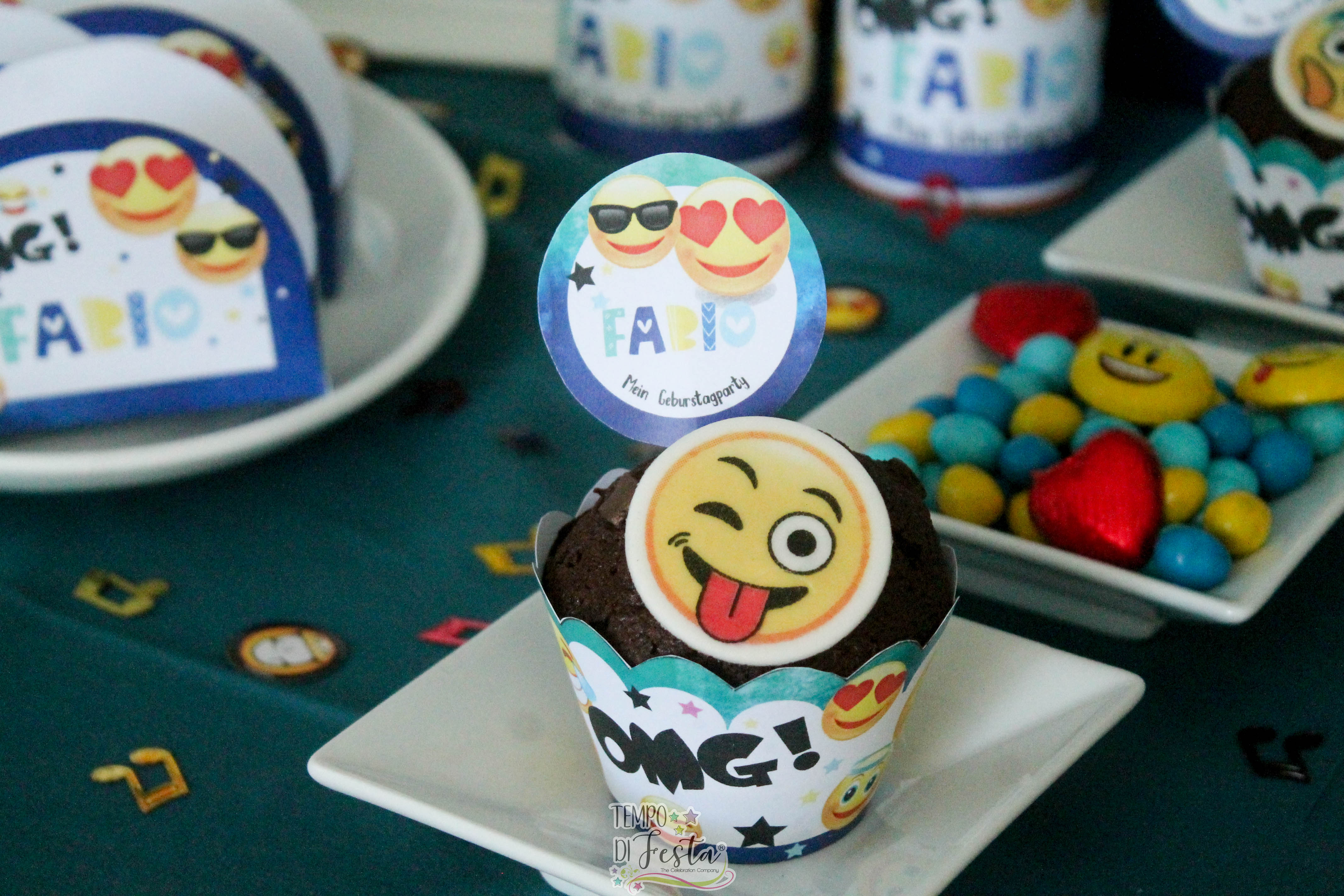 emoji party allestimento (2)