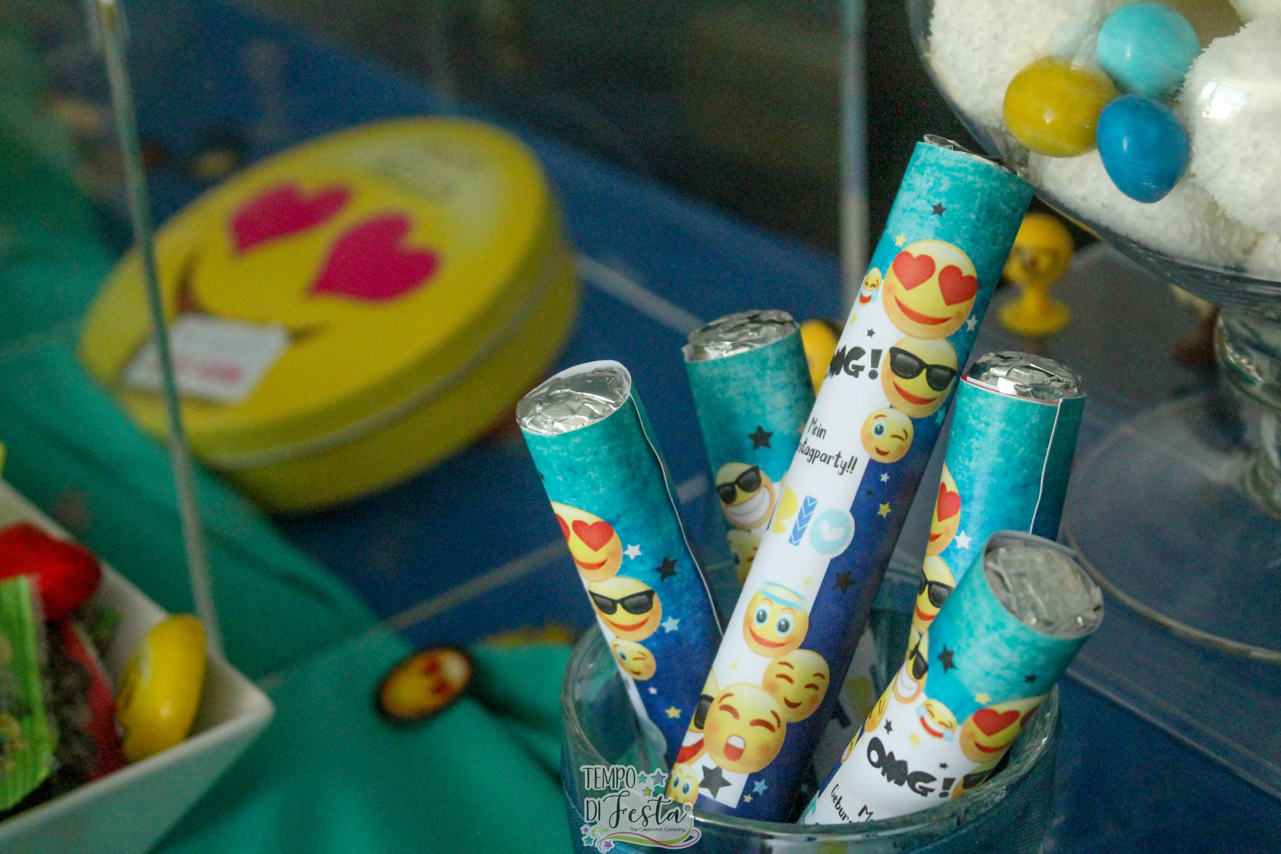 emoji party allestimento (38)