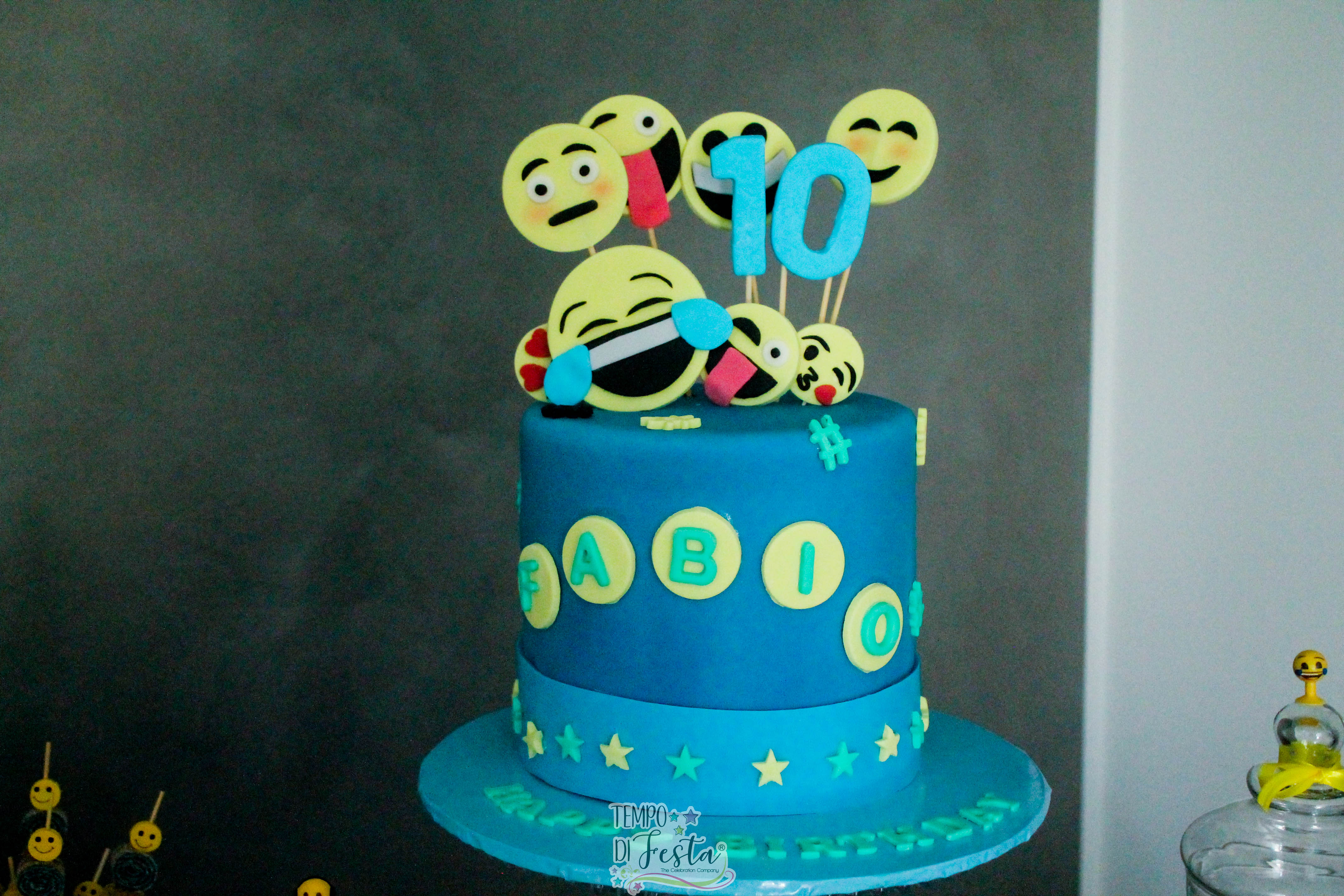 emoji party allestimento (41)