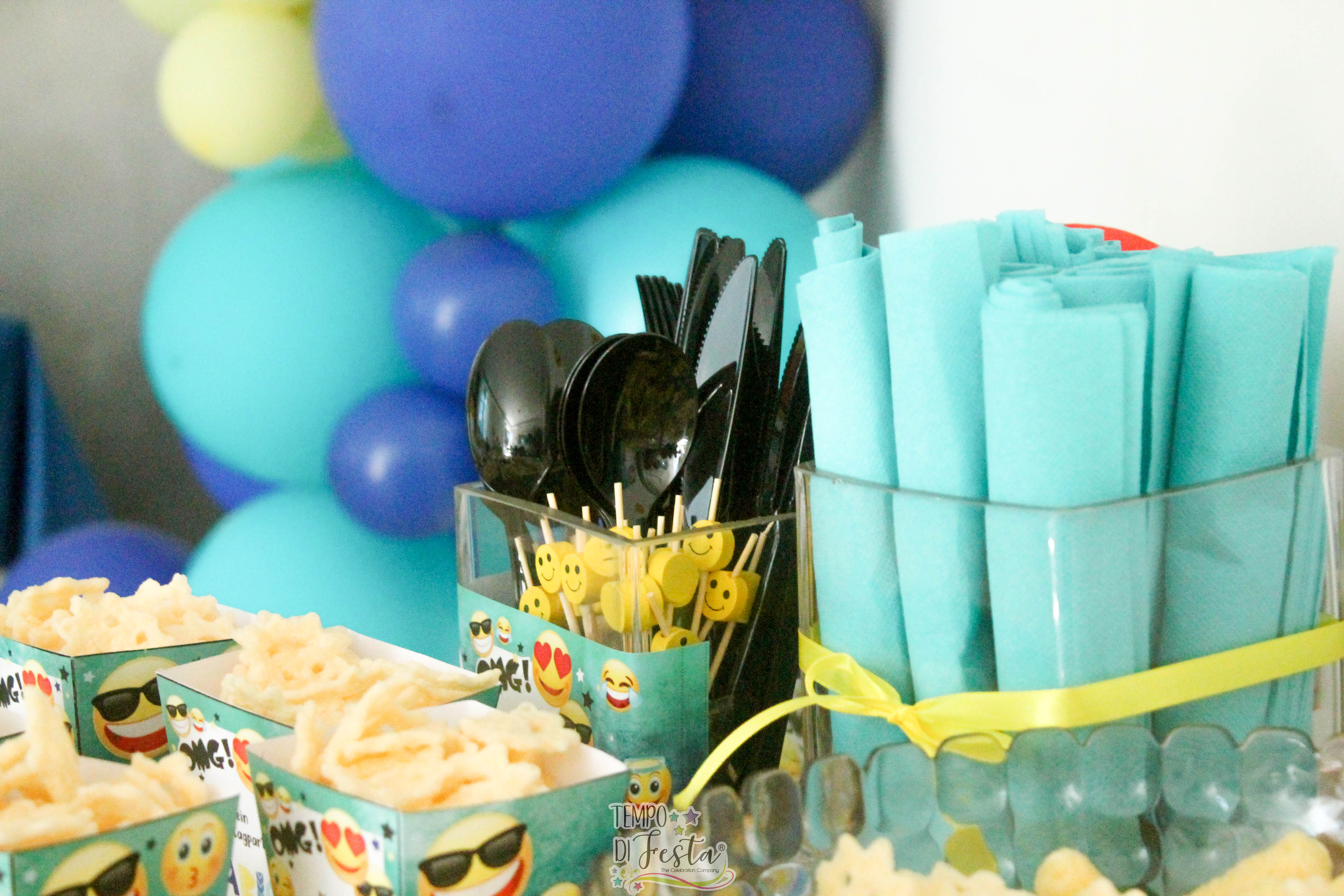 emoji party allestimento (46)