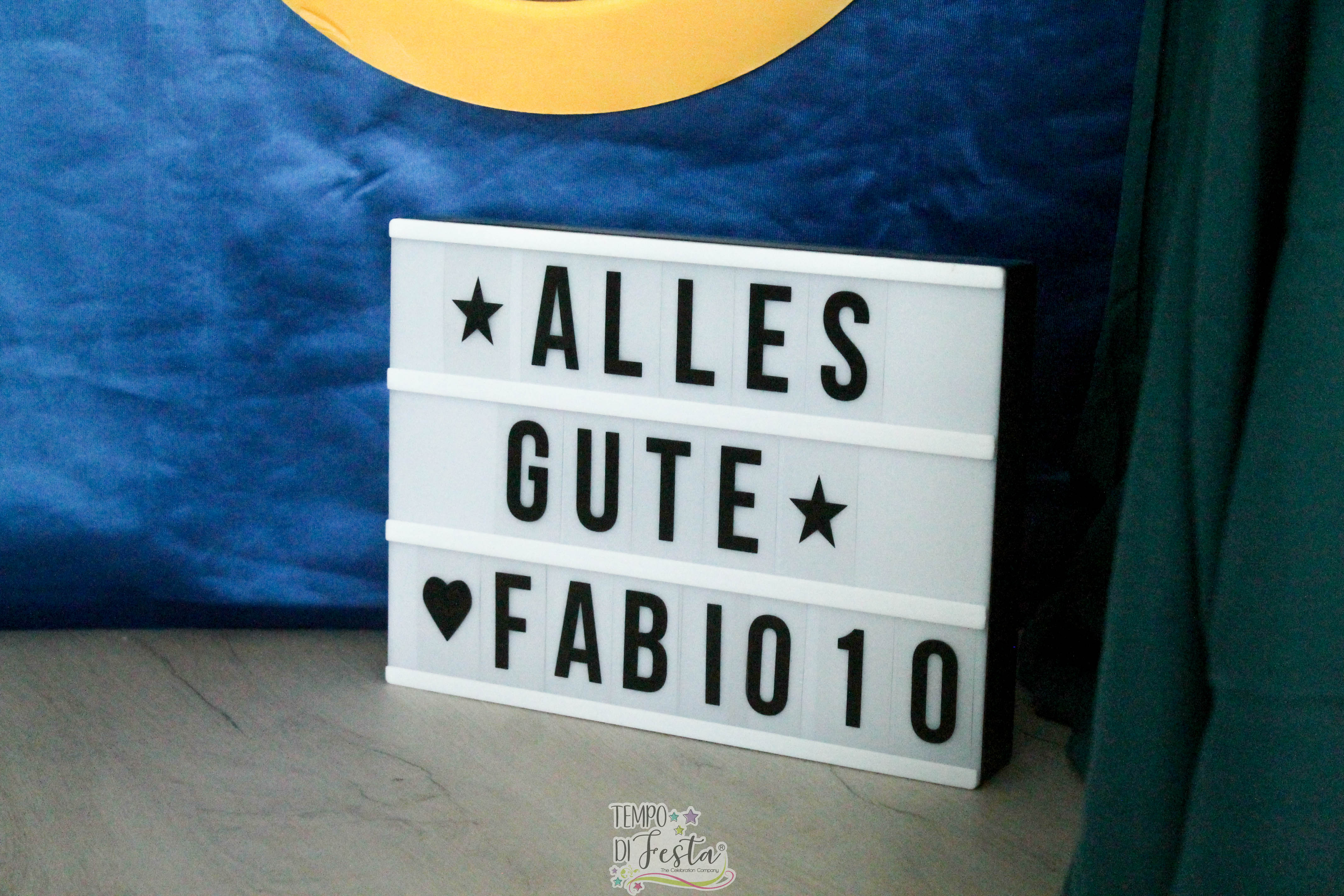 emoji party allestimento (52)
