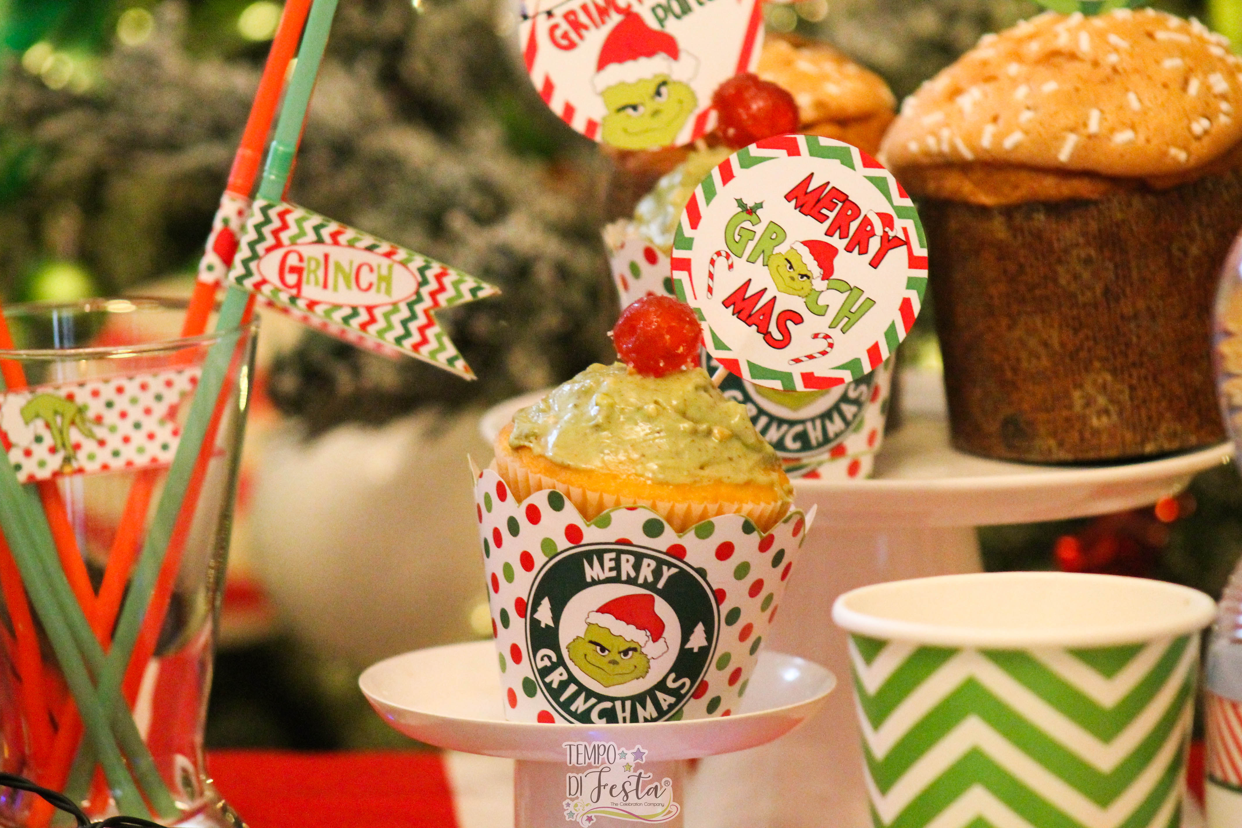 grinch party ideas allestimento (18)