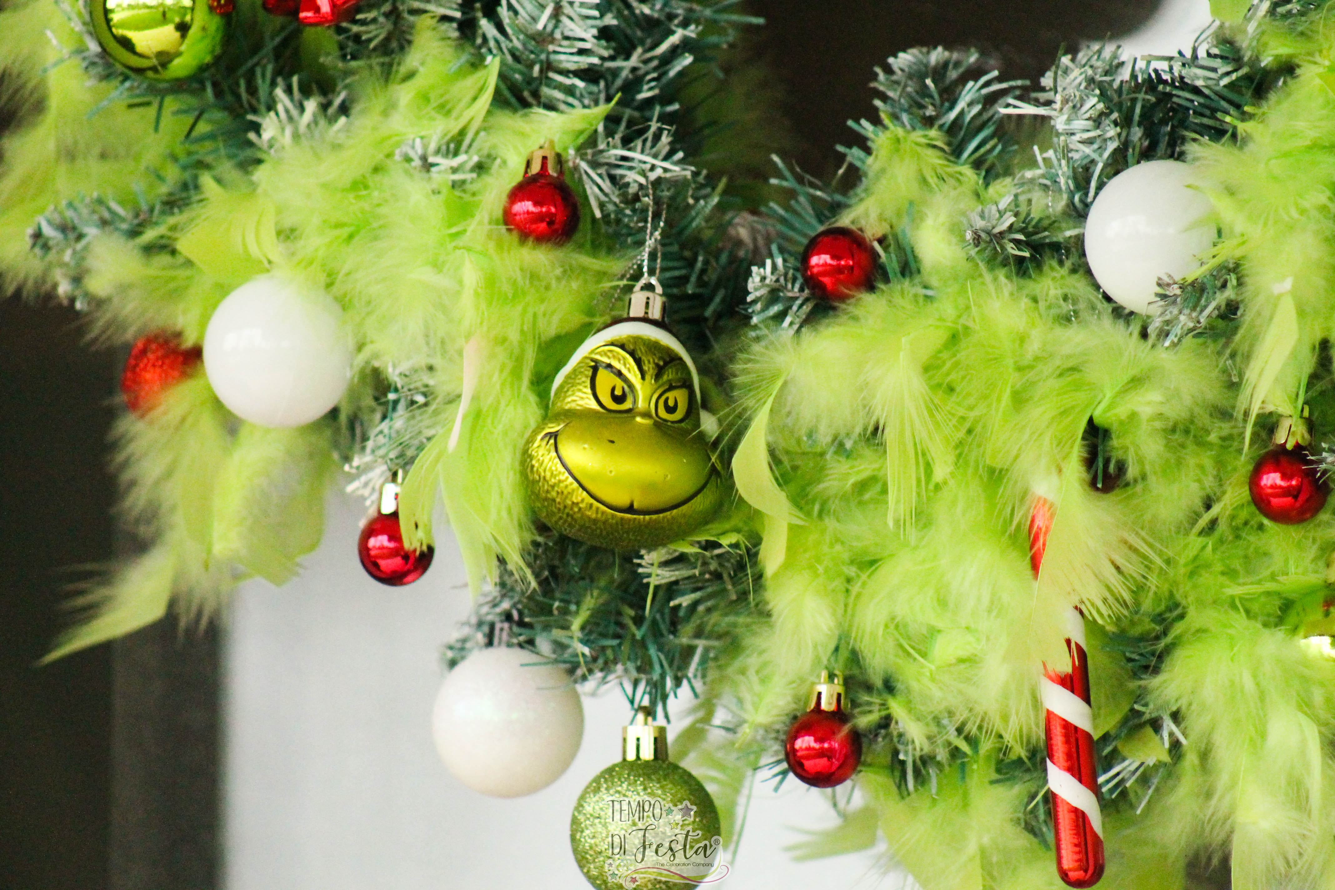 grinch party ideas allestimento (38)