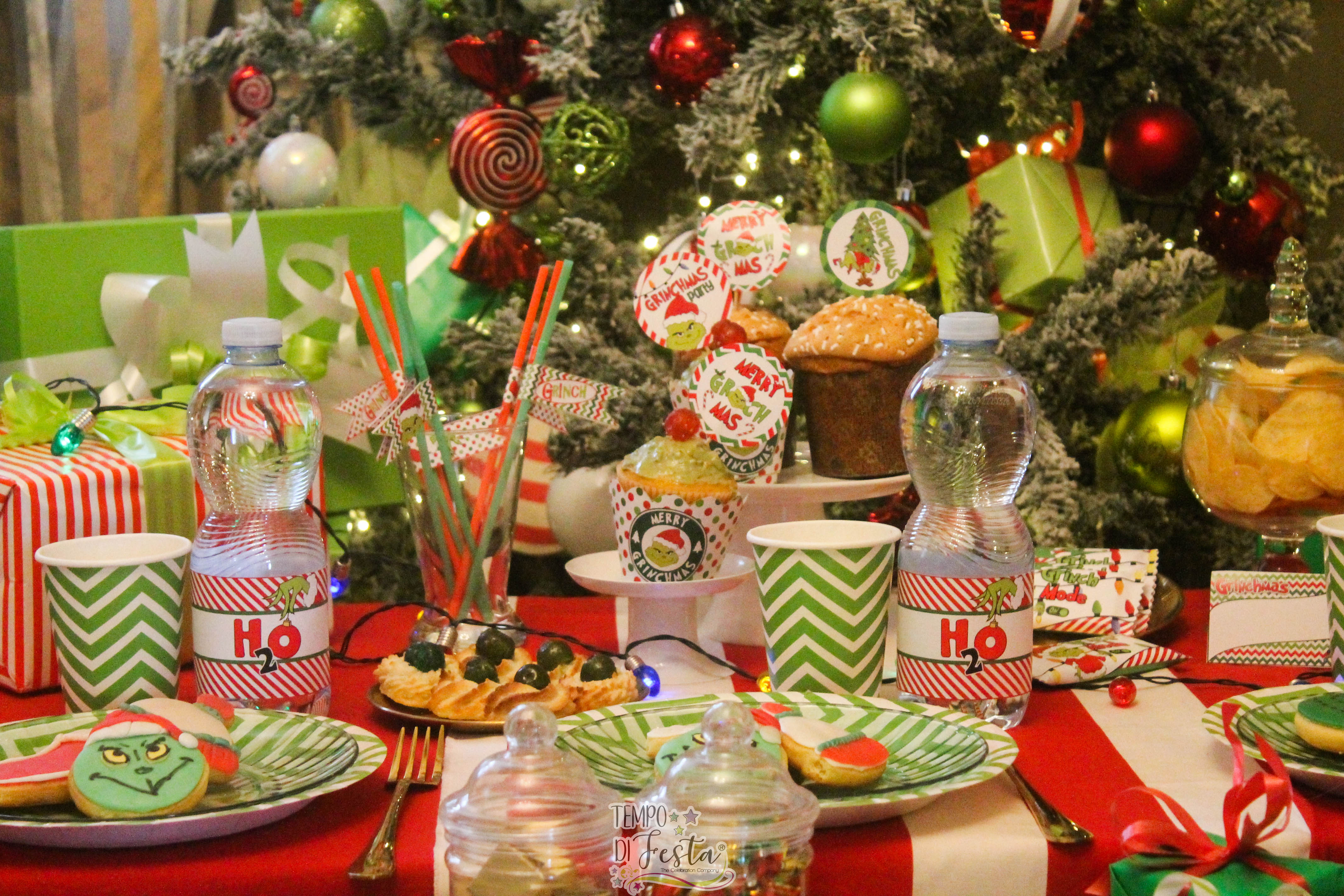 grinch party ideas allestimento (9)