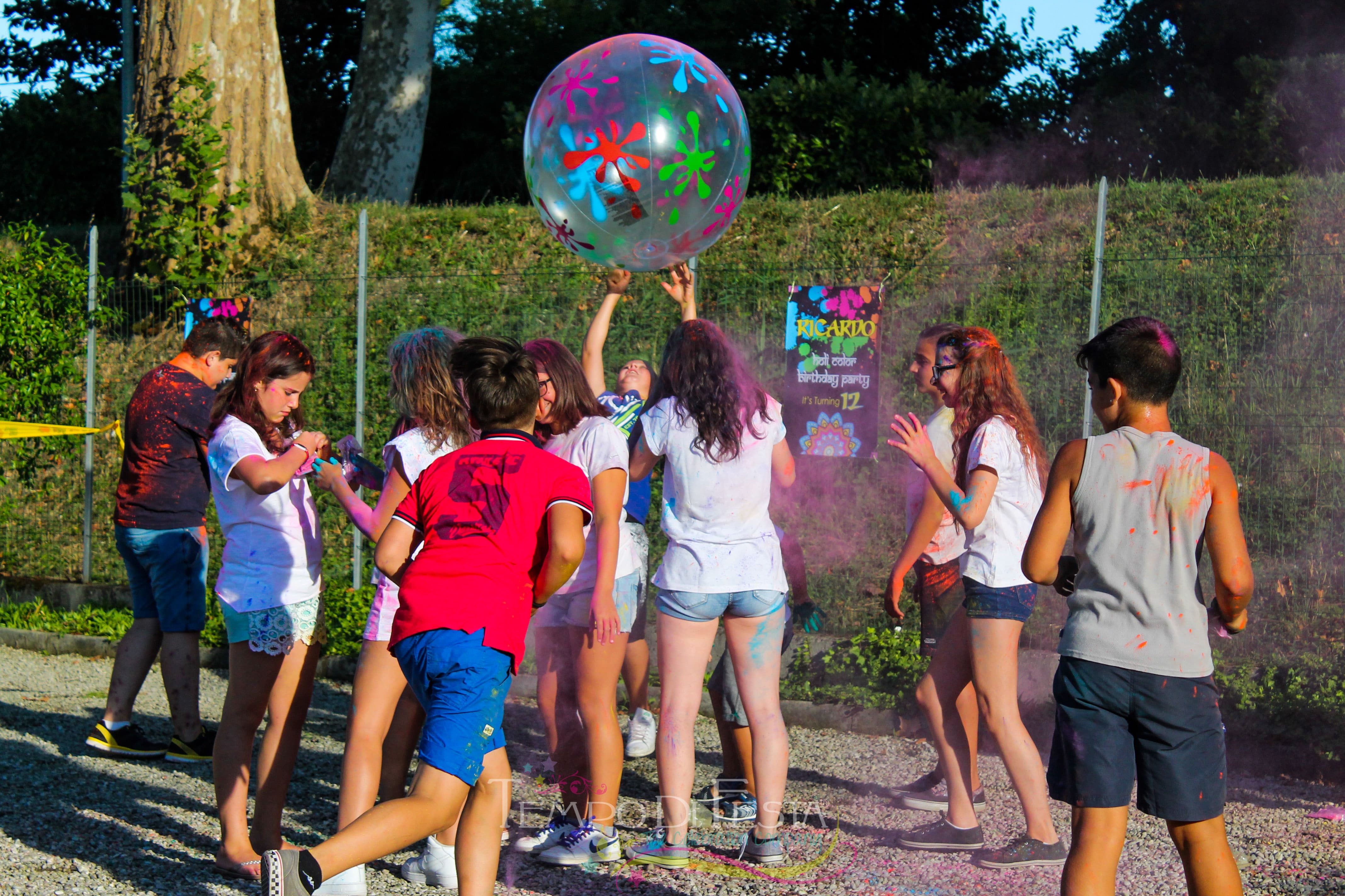 festa a tema colori (29)